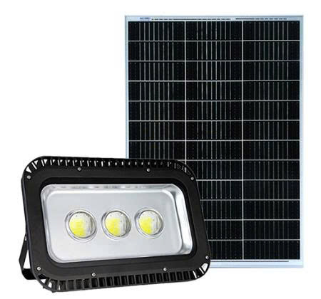 ĐÈN PHA KÍNH LÚP NĂNG LƯỢNG MẶT TRỜI SACO 3 MẮT SA-KL1200X – ĐỘ PHỦ SÁNG VƯỢT TRỘI CHO KHU VỰC RỘNG LỚN