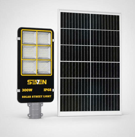 ĐÈN ĐƯỜNG NĂNG LƯỢNG MẶT TRỜI 300W SEVEN-7 (MODEL: SE-D300A)