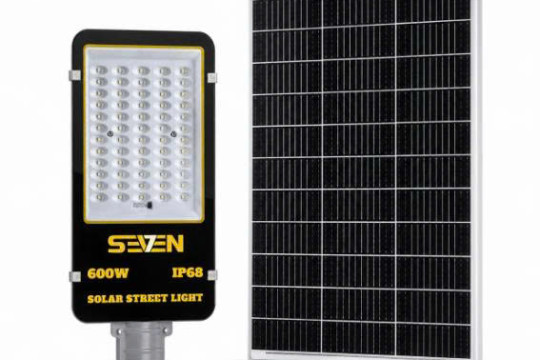 ĐÈN ĐƯỜNG NĂNG LƯỢNG MẶT TRỜI 600W SEVEN-7 (MODEL: SE-D600A)