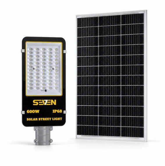 ĐÈN ĐƯỜNG NĂNG LƯỢNG MẶT TRỜI 600W SEVEN-7 (MODEL: SE-D600A)
