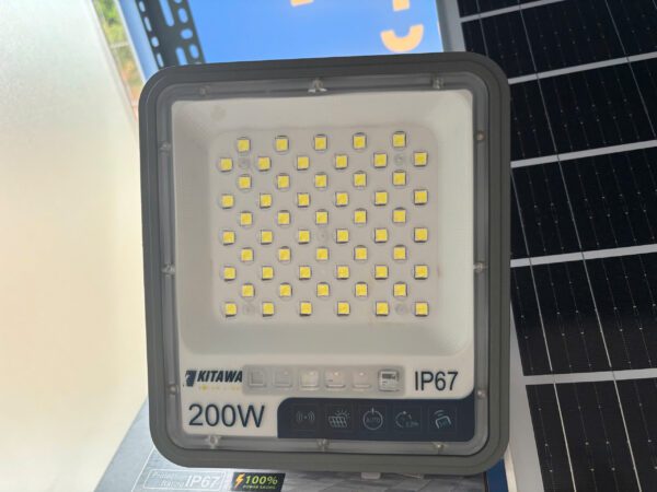 ĐÈN NĂNG LƯỢNG MẶT TRỜI CHỐNG NƯỚC IP67 KITAWA